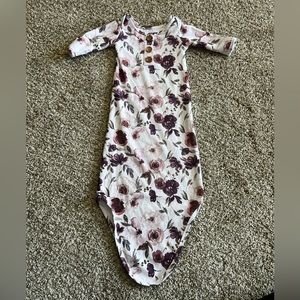 Newborn Baby Knot Gown